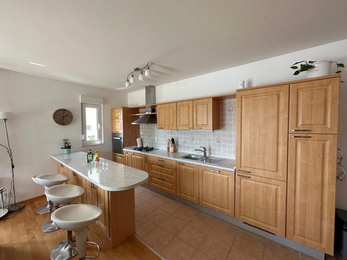 טרוגיר Aurora Luxury Apartment מראה חיצוני תמונה