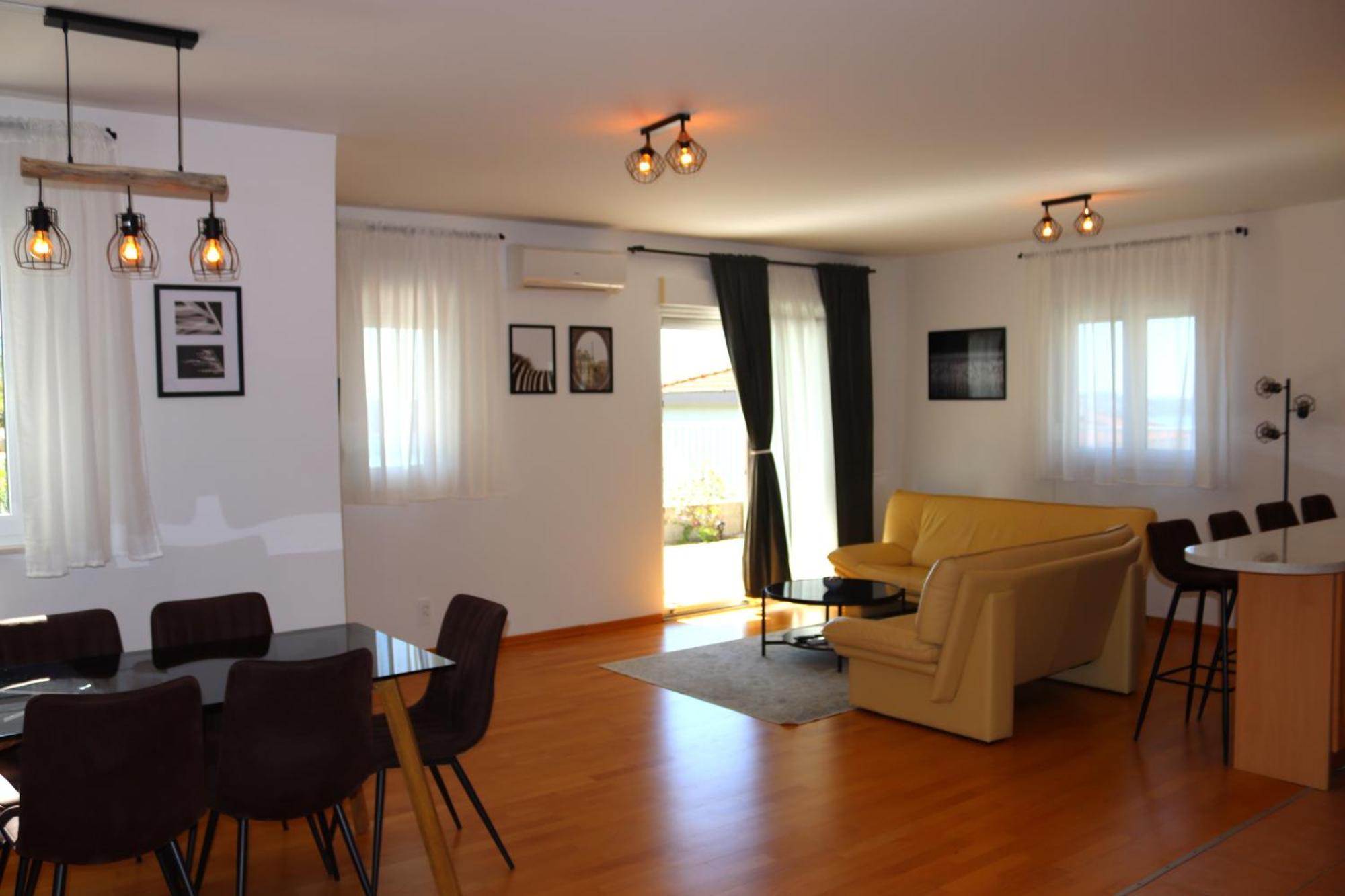 טרוגיר Aurora Luxury Apartment מראה חיצוני תמונה