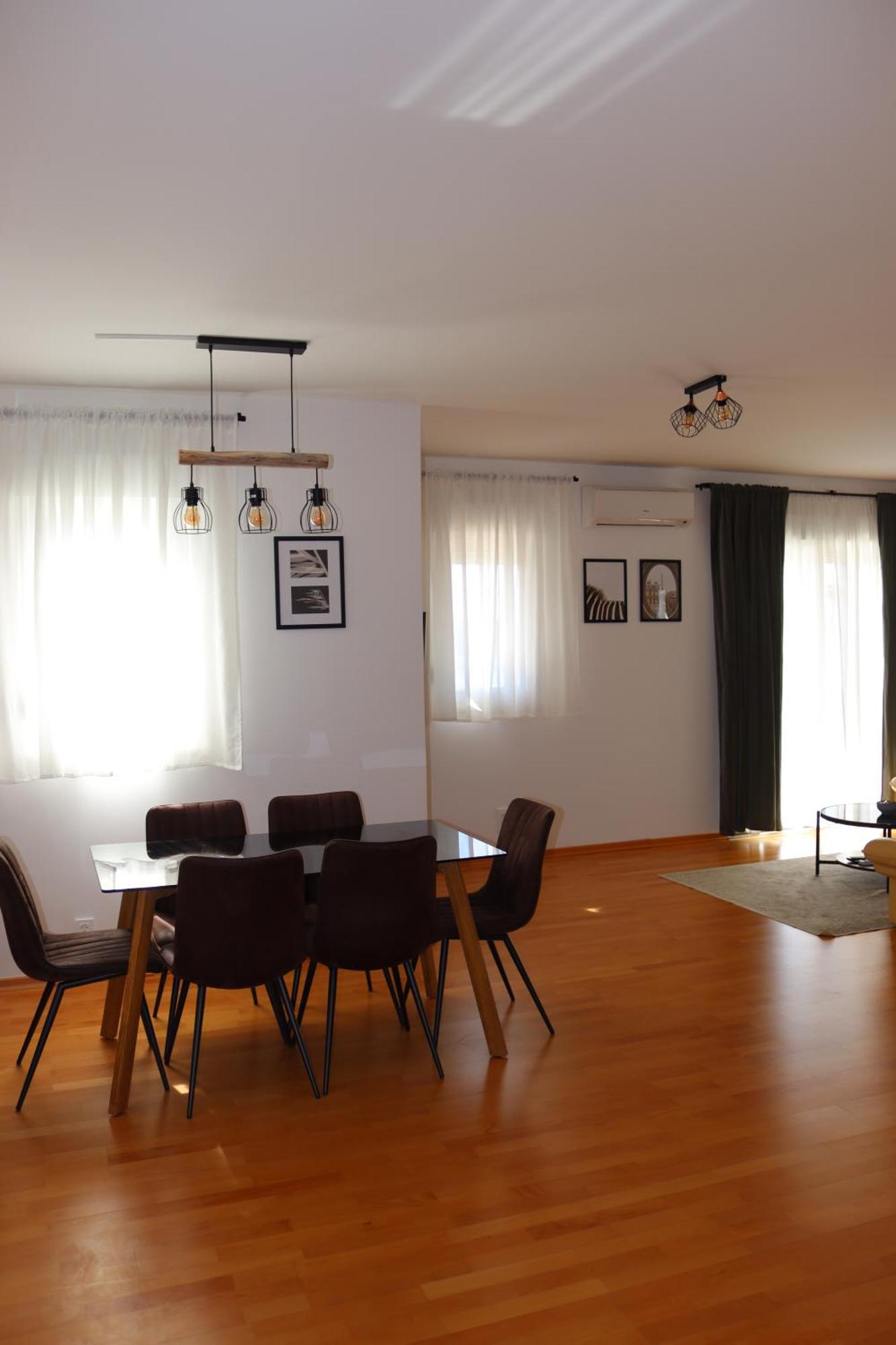 טרוגיר Aurora Luxury Apartment מראה חיצוני תמונה